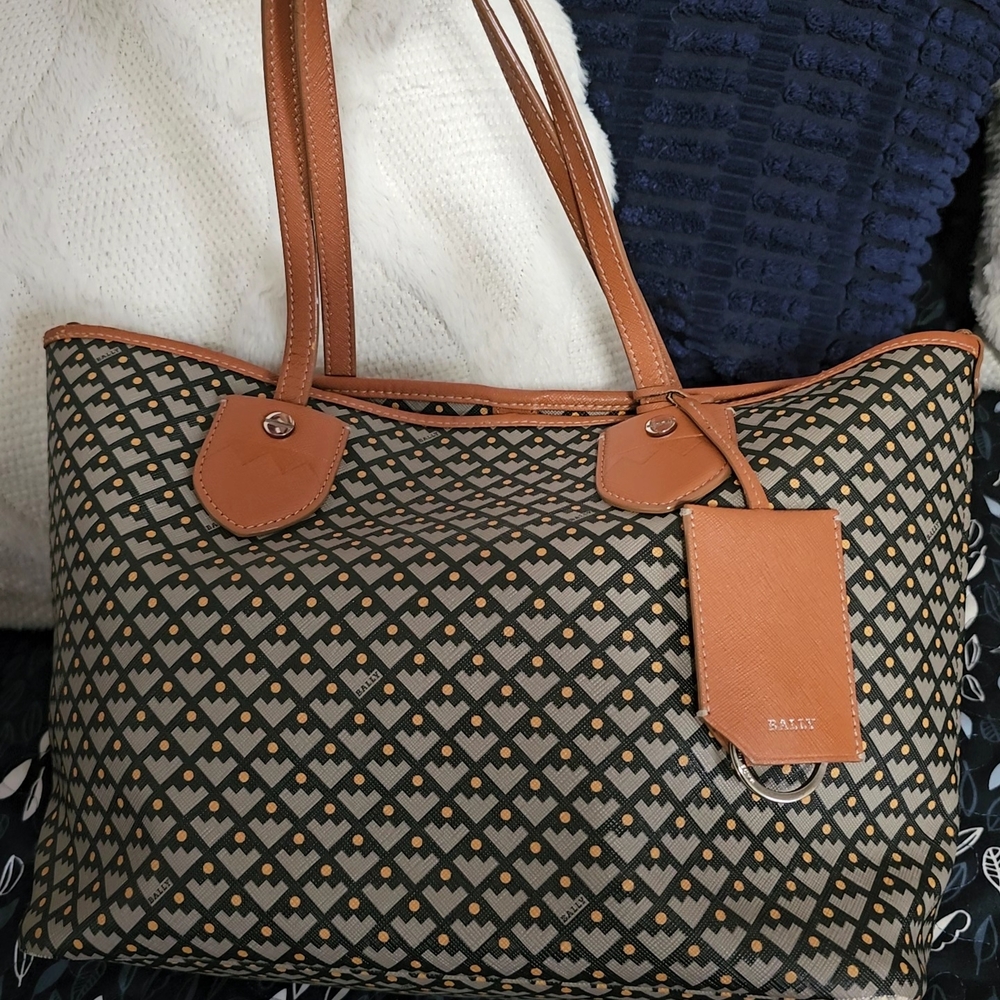 Bally Tan and Black Women's Tote Bag